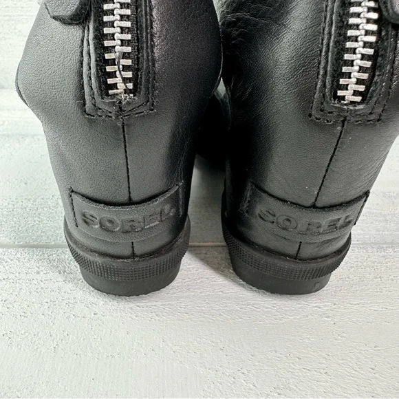 Sorel Joanie II Ankle Strap Wedge Sandal in Black - Picture 4 of 8